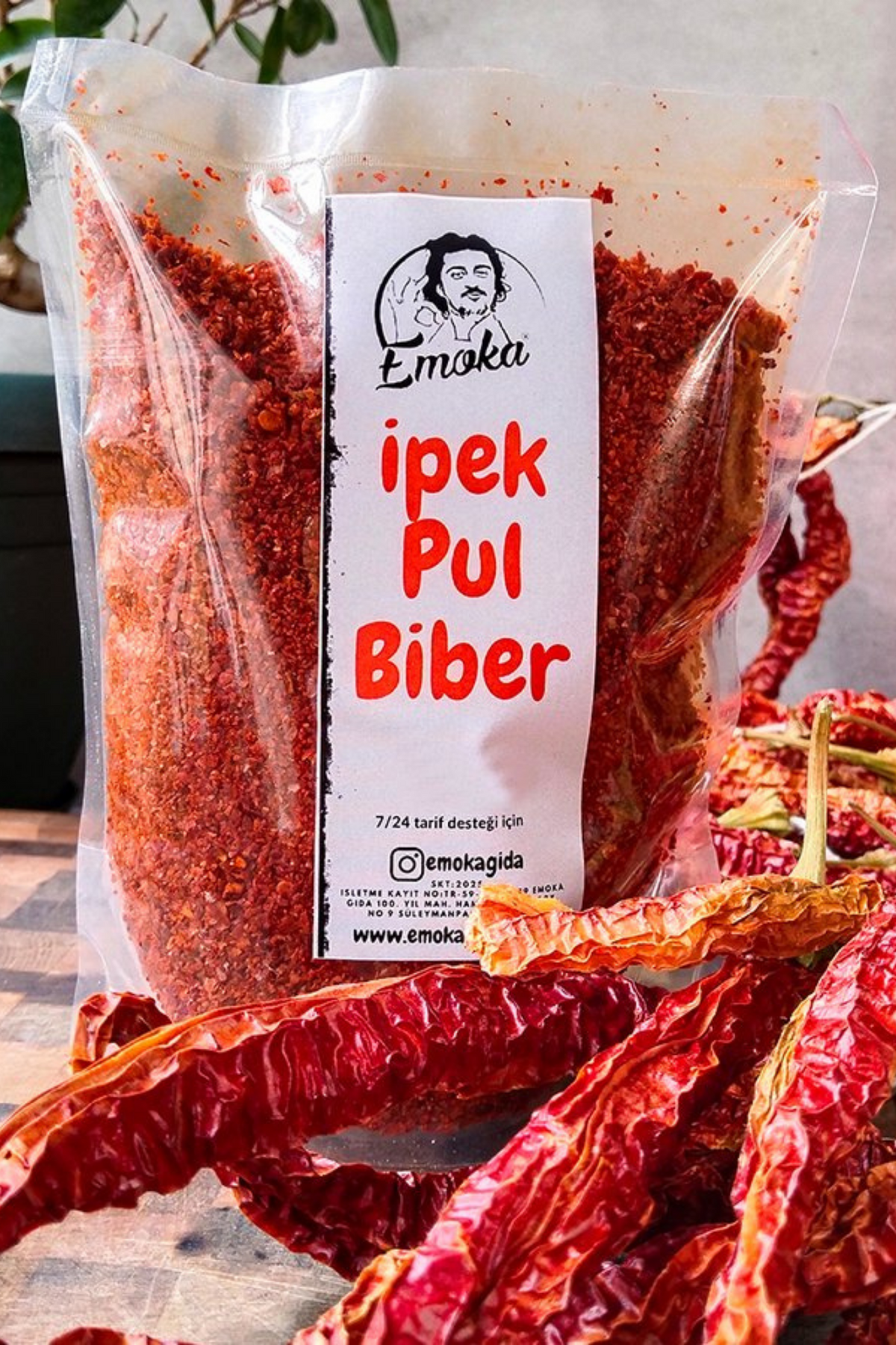 İpek Pul Biber